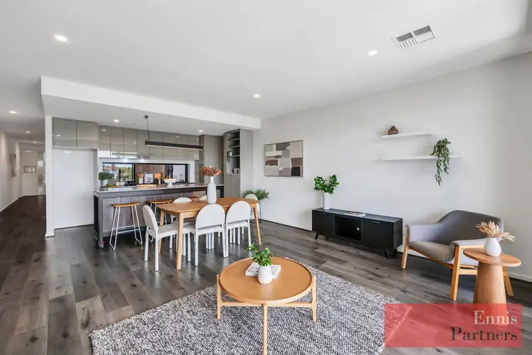 Unit 7, 58 King William St