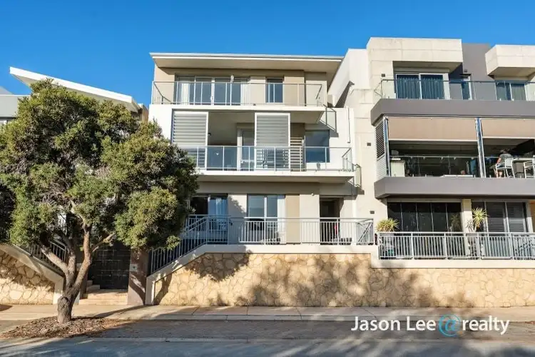 39 Caledonia Loop