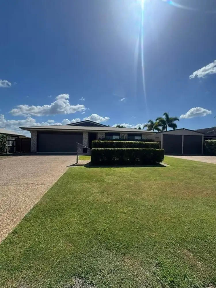 19 Foster Dr