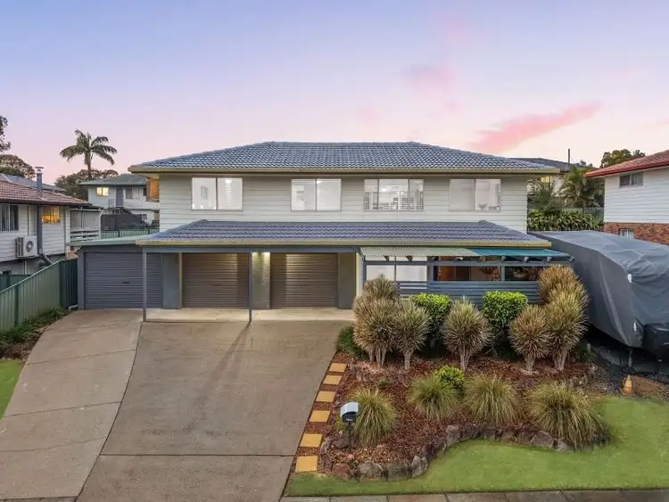 12 Bolwell Street