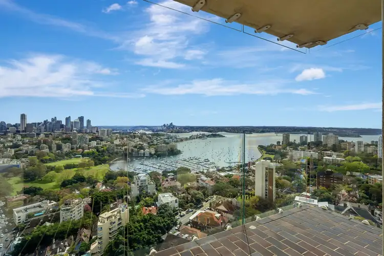 28F/3 Darling Point Road