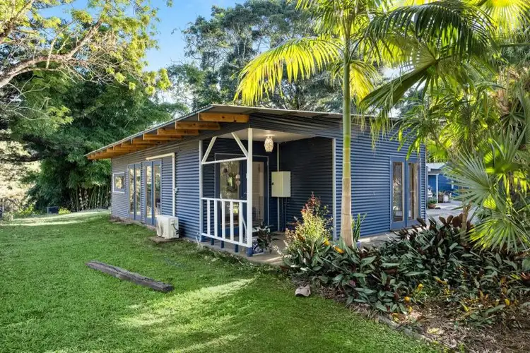 82 Thorburn Street
