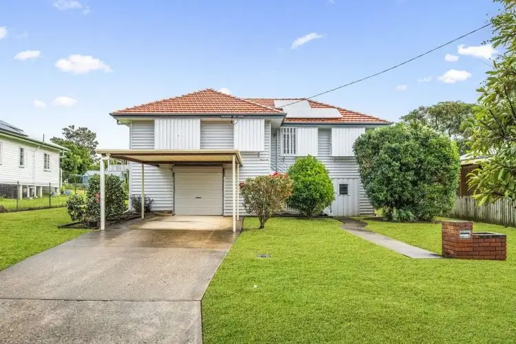 32 Adair Street