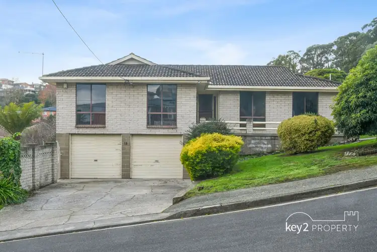 18 Chungon Crescent