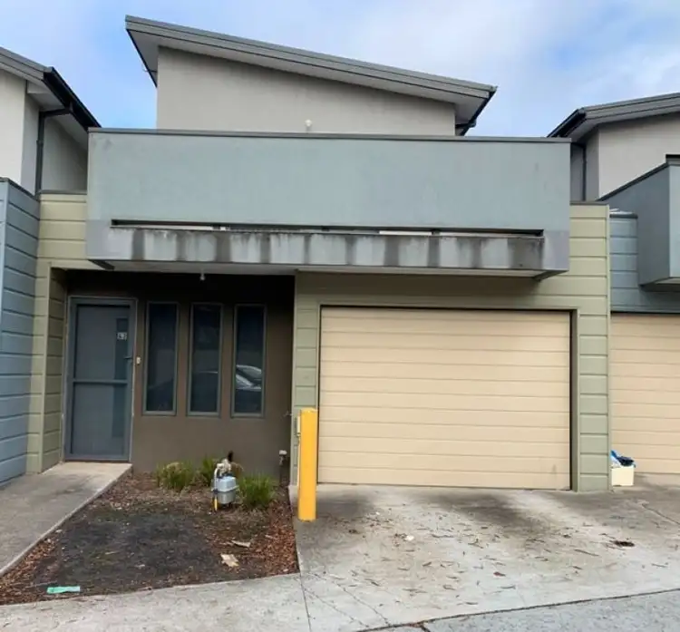 20 Hyde Park Av