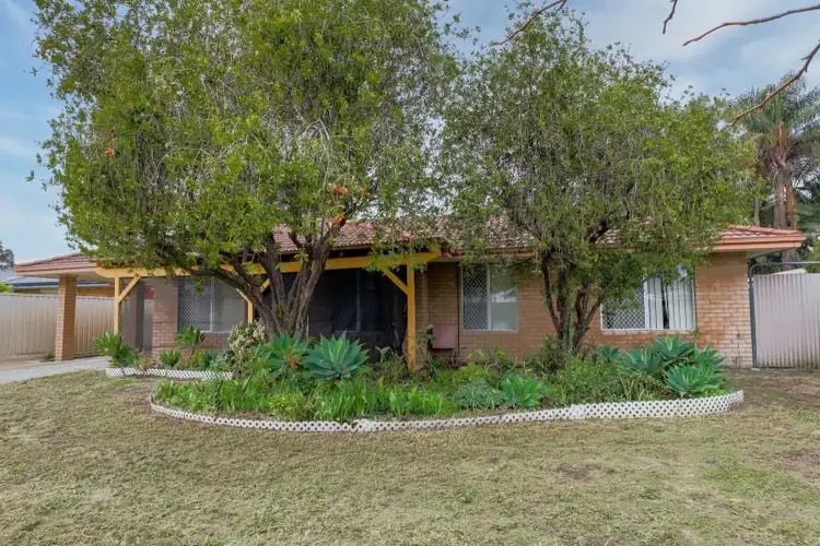 9 Lancelot Close