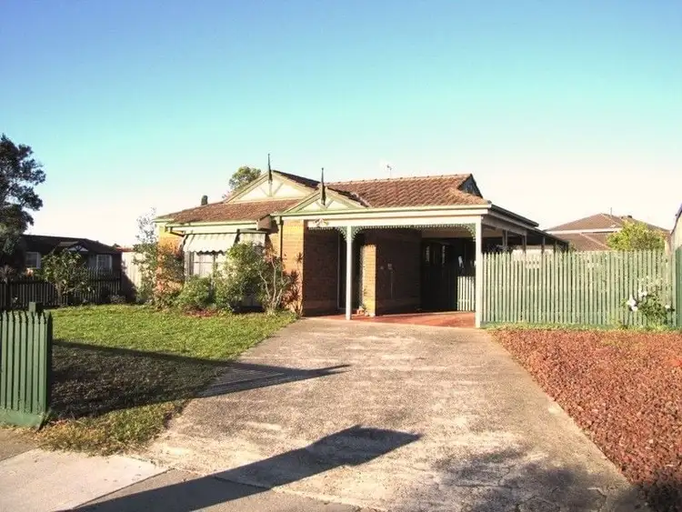 9 Stainsby Cr