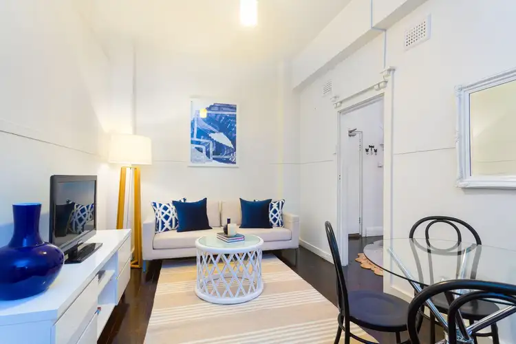 32/4 Ithaca Road