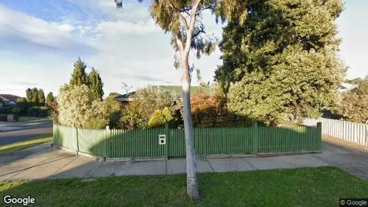 71 Buckmaster Drive