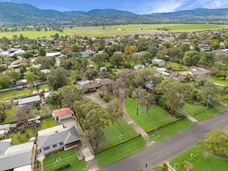 12 Panorama Road, Calala