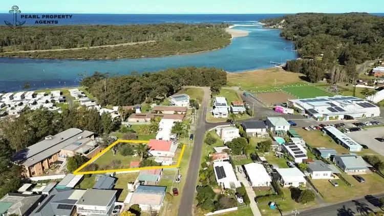 2 Christine Street, Sussex Inlet NSW 2540