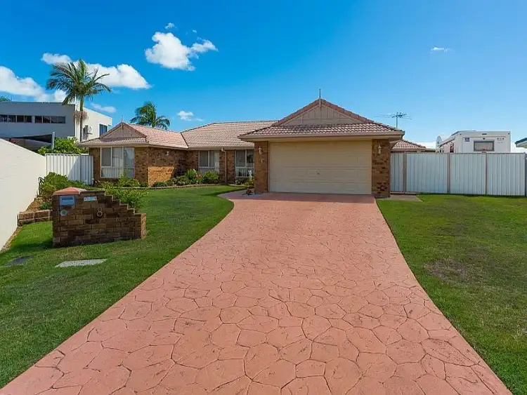 Second view of Homely house listing, 8 Sceptre Crt, Newport QLD 4020