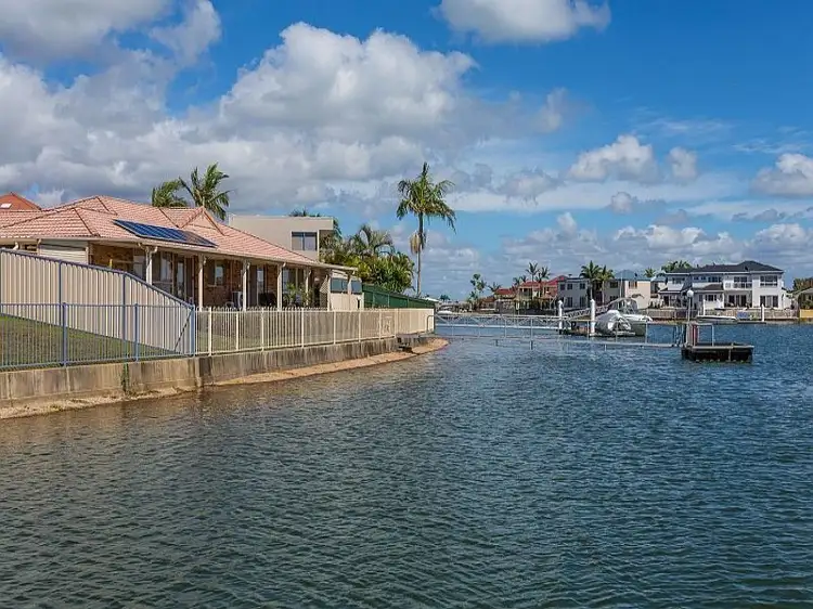 Fourth view of Homely house listing, 8 Sceptre Crt, Newport QLD 4020