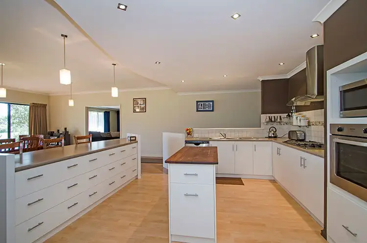 Sixth view of Homely house listing, 58 Lofthouse Dve, Leschenault WA 6233