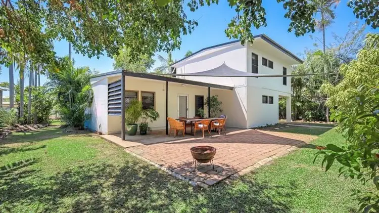 51 Curlew Circuit