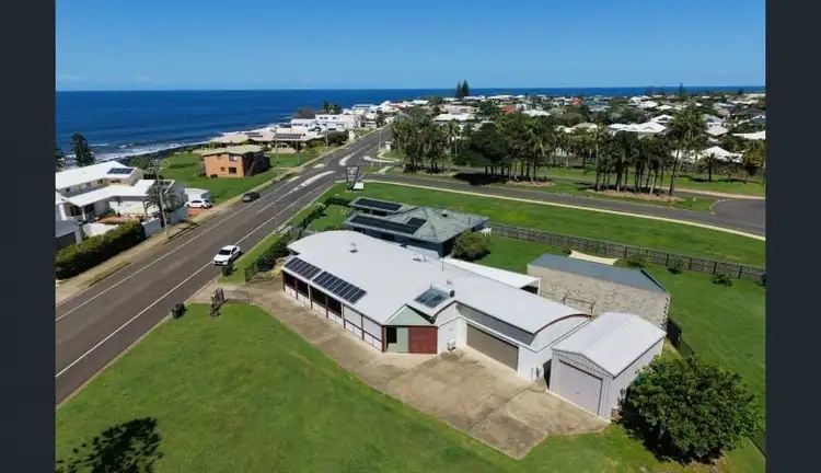 162 Woongarra Scenic Dr