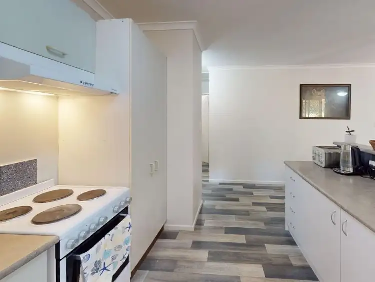 6 Benbullen Court, Gympie QLD 4570