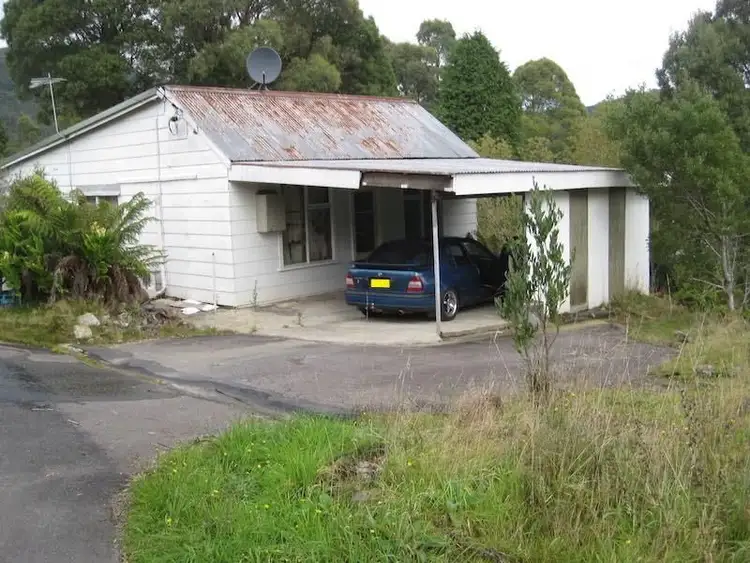 2 Cross St, Rosebery TAS 7470