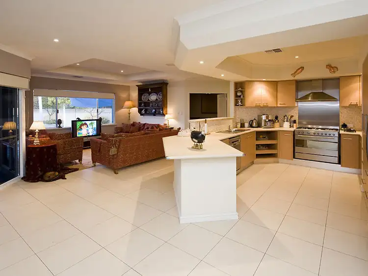 Sixth view of Homely house listing, 87 San Javier Circle, Secret Harbour WA 6173