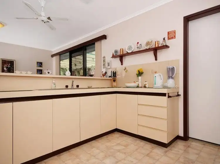 Third view of Homely house listing, 10 Dodonaea Court, Duncraig WA 6023