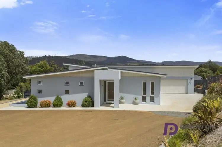19 Pulpit Rock Road, New Norfolk TAS 7140