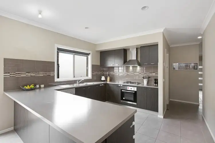 Second view of Homely house listing, 5 NUNDROO CRESCENT, Wollert VIC 3750