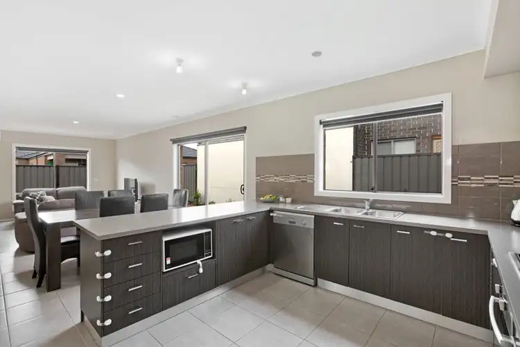 Fourth view of Homely house listing, 5 NUNDROO CRESCENT, Wollert VIC 3750