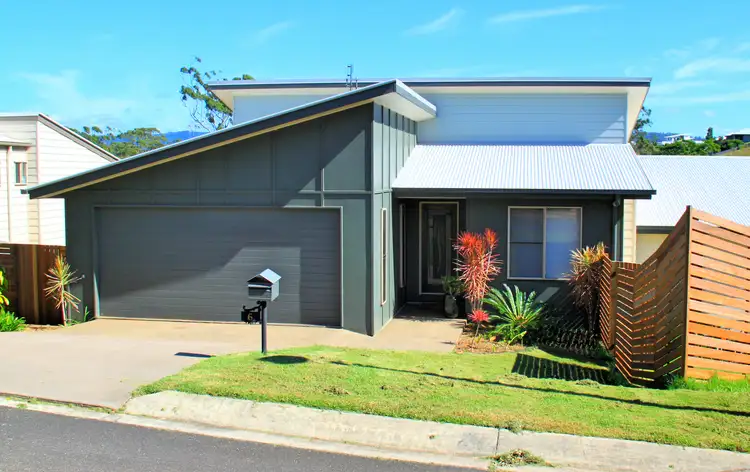 6 Rainbow Court, Woombye QLD 4559