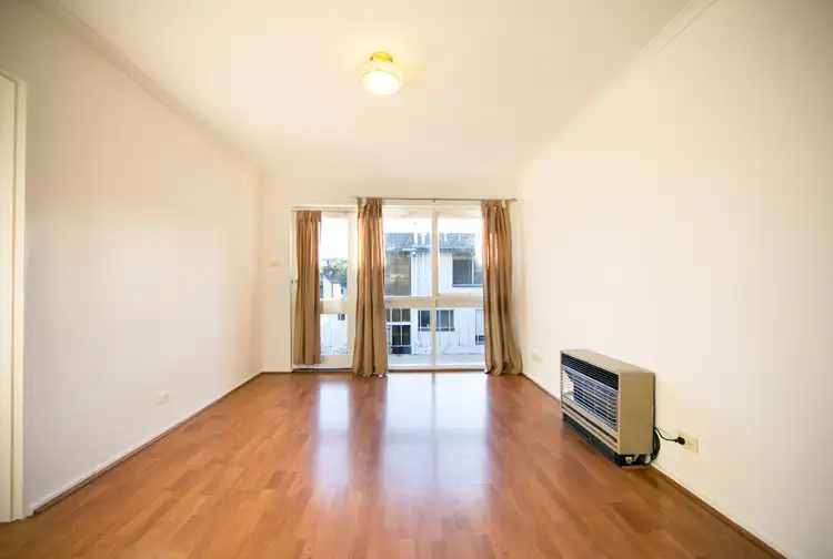 8/64 Wellington Rd, Clayton VIC 3168