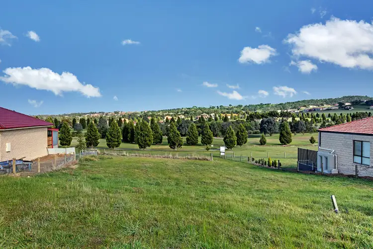 49 CRAIG PARRY DRIVE, Hidden Valley VIC 3756