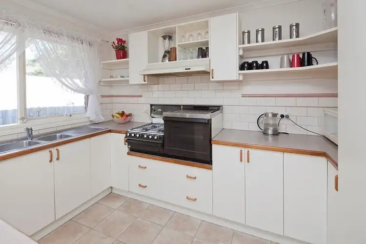 Third view of Homely unit listing, 2b Dorothy Grove, Ferntree Gully VIC 3156