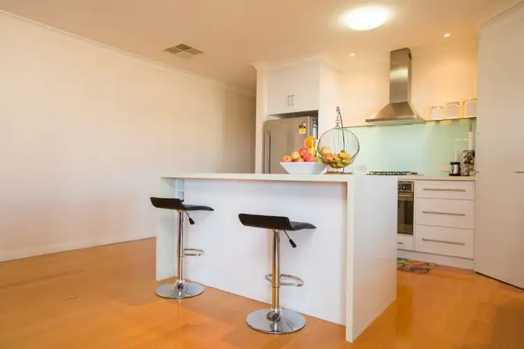 Second view of Homely house listing, 8 Oliver Court, Horsham VIC 3400
