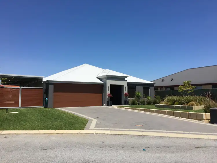 Second view of Homely house listing, 6 Tassell Way, Ravenswood WA 6208