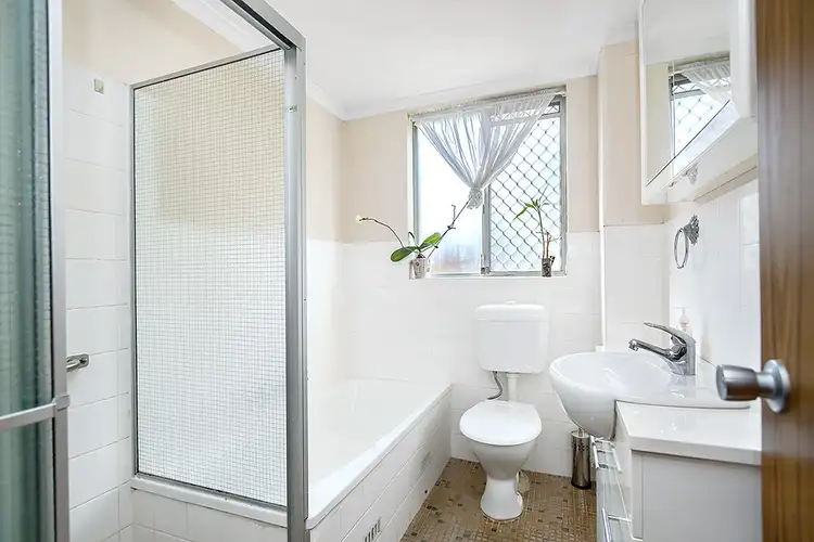 Sixth view of Homely apartment listing, 2/2 Corby Avenue, Concord NSW 2137