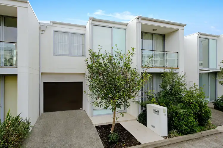 19 Gubbuteh Road, Little Bay NSW 2036