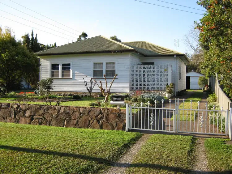 80 Fennell Cres, Blackalls Park NSW 2283