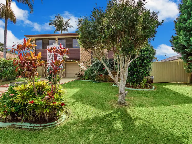 24 Volante Crescent, Mermaid Waters QLD 4218