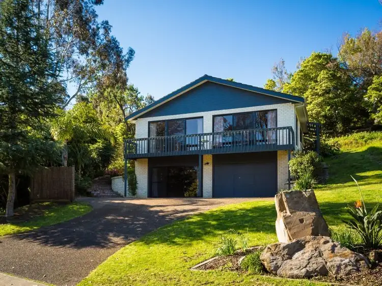9 John Penn Avenue, Merimbula NSW 2548