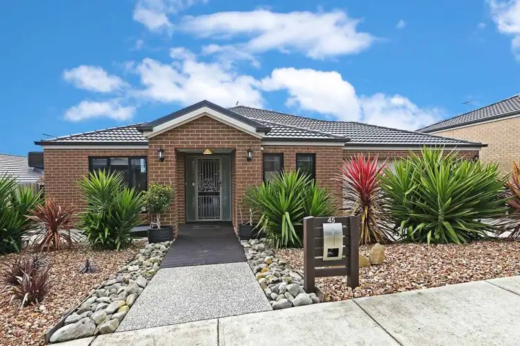 45 Woolondoon Drive, Highton VIC 3216