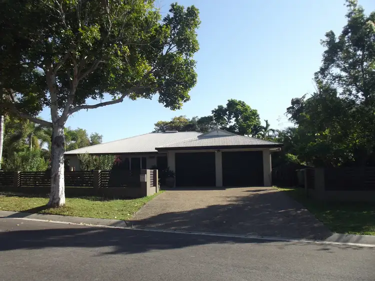 10 Majestic Street, Kamerunga QLD 4870