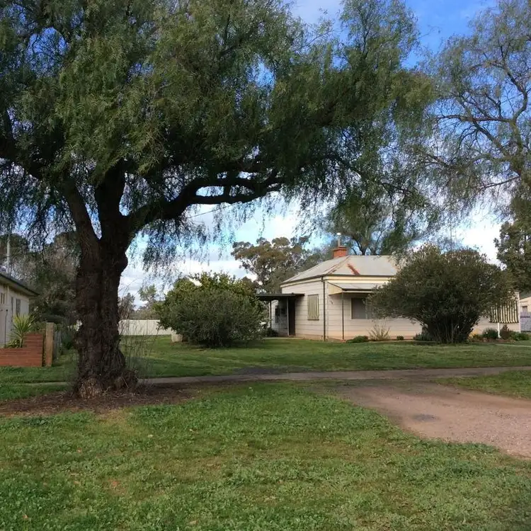 176 Green Street, Lockhart NSW 2656
