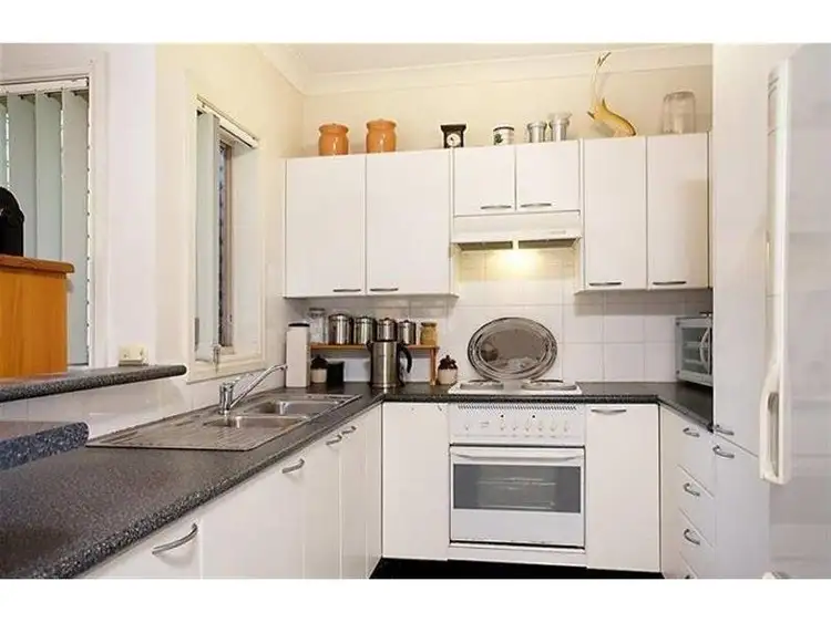 Second view of Homely villa listing, 3/109 Darling Street, Broadmeadow NSW 2292
