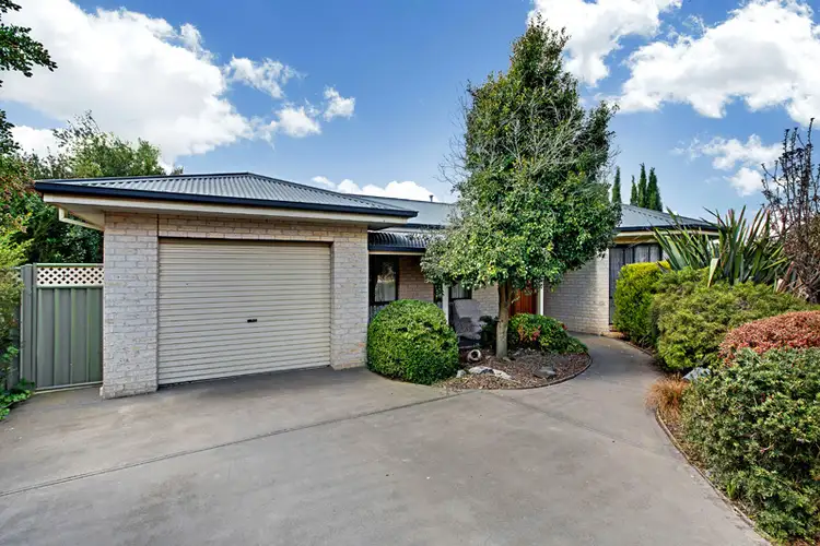 25 CENTENARY DRIVE, Kilmore VIC 3764