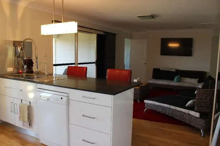 Third view of Homely house listing, 5 Peninsula Place, Rosslyn QLD 4703
