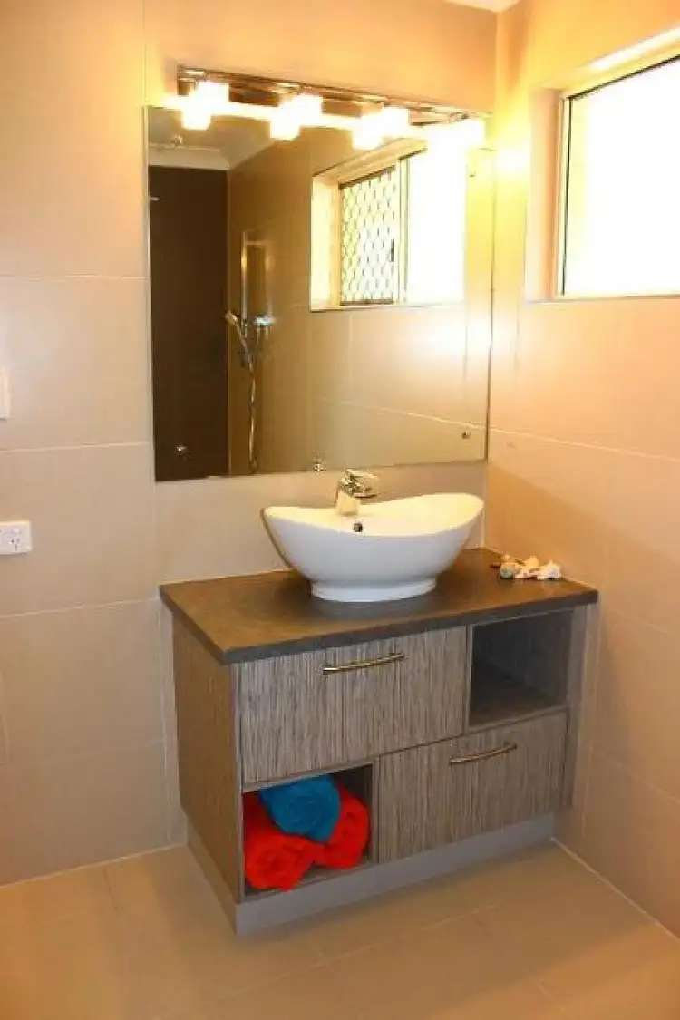 Seventh view of Homely house listing, 5 Peninsula Place, Rosslyn QLD 4703