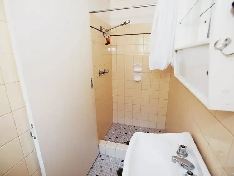 Fifth view of Homely apartment listing, 10/36 Kitchener Parade, Newcastle NSW 2300