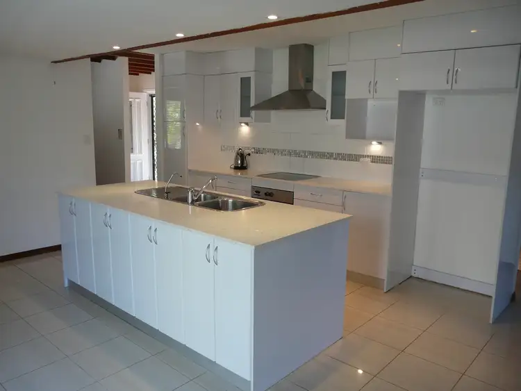 Sixth view of Homely house listing, 2 Yampi Court, Shailer Park QLD 4128
