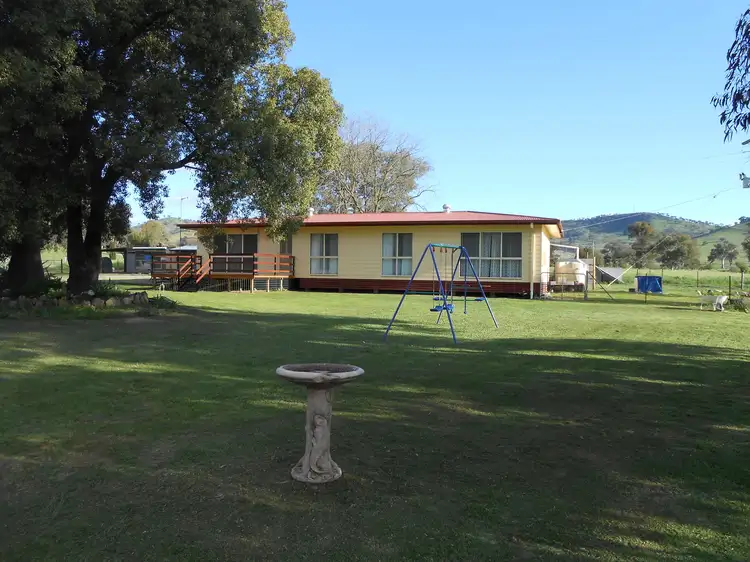 44 Tarrabandra Road, South Gundagai NSW 2722