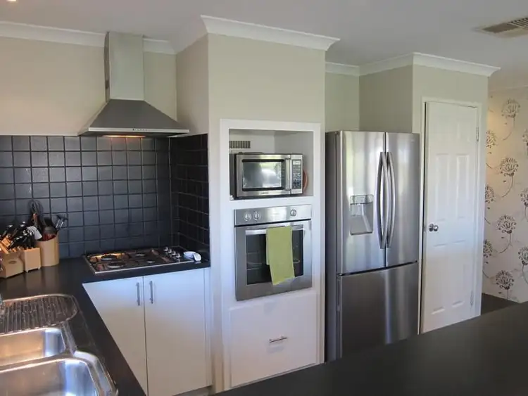 Fifth view of Homely house listing, 3 Warbler Pass, Harrisdale WA 6112