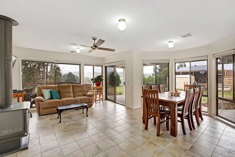 Fifth view of Homely house listing, 6 CALADENIA COURT, Wandong VIC 3758